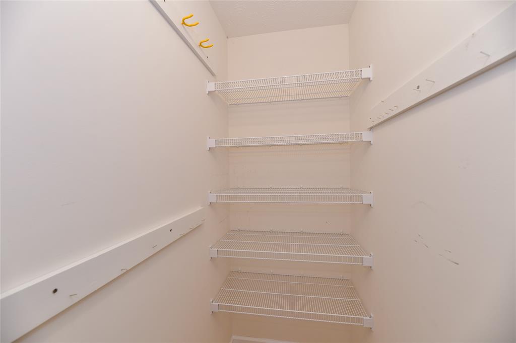 132 Appian Way Anderson, IN 46013 - Photo 19 of 37