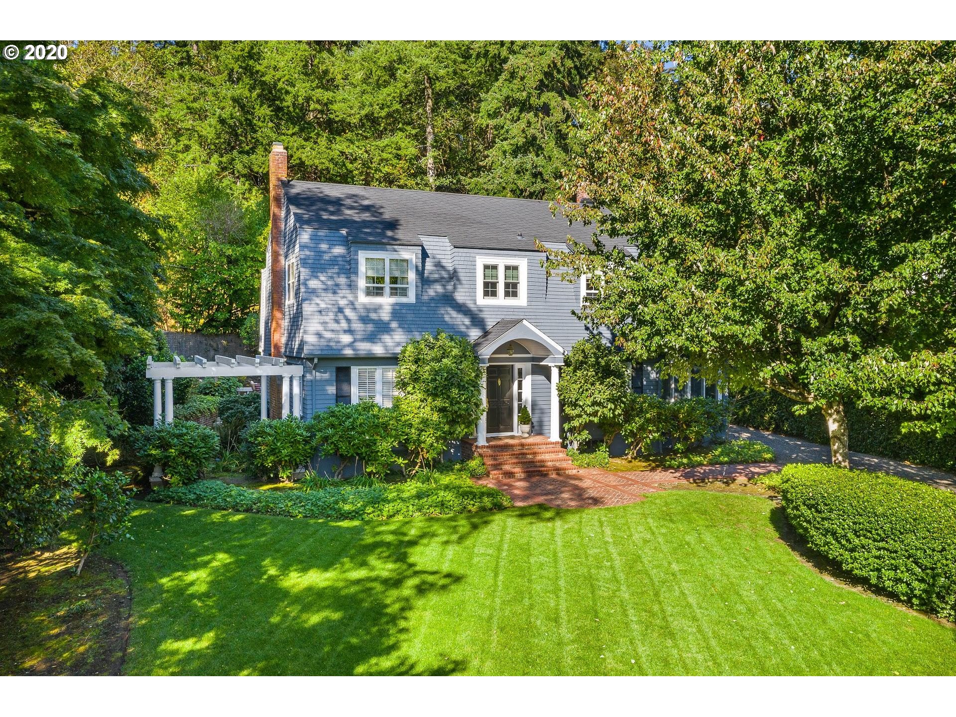 11801 South Riverwood Road Portland, OR 97219 - Photo 1 of 32 Gallery Image 1