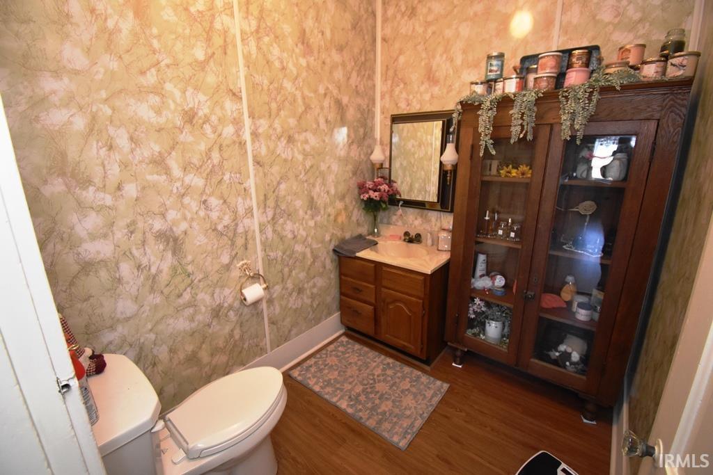 2309 South 625 East Bringhurst, IN 46913 - Photo 12 of 36