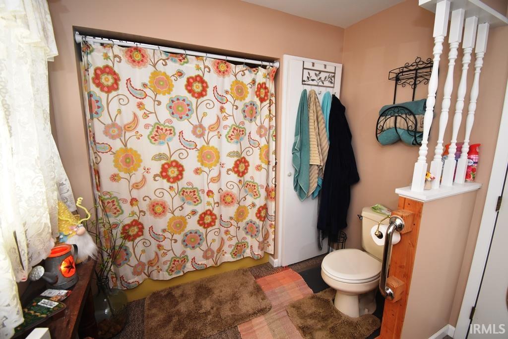 2309 South 625 East Bringhurst, IN 46913 - Photo 17 of 36