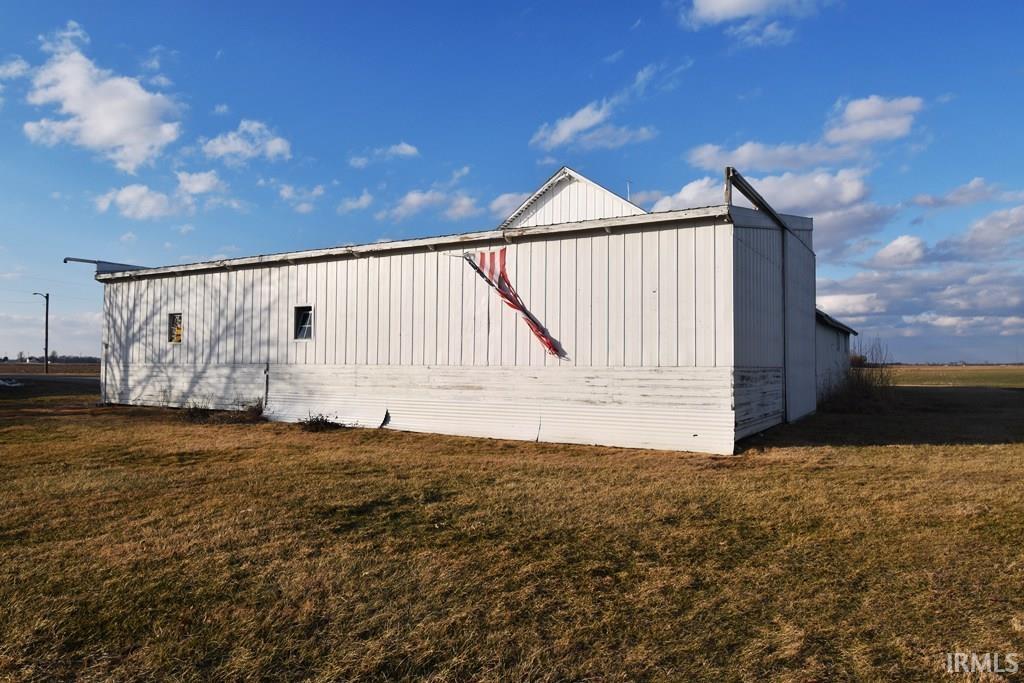 2309 South 625 East Bringhurst, IN 46913 - Photo 32 of 36
