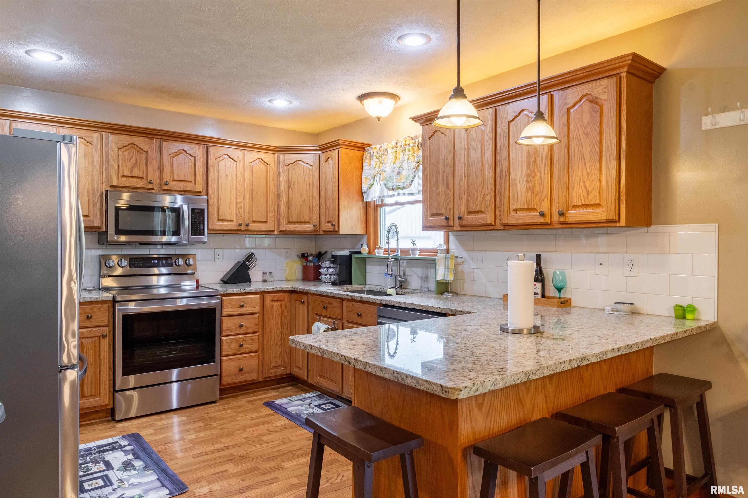16838 Caplinger Pond Road Marion, IL 62959 - Photo 8 of 37