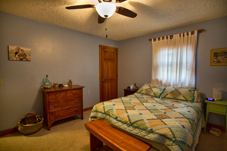 3261 North Fork Road Elliston, VA 24087 - Photo 19 of 39 NorthFork025