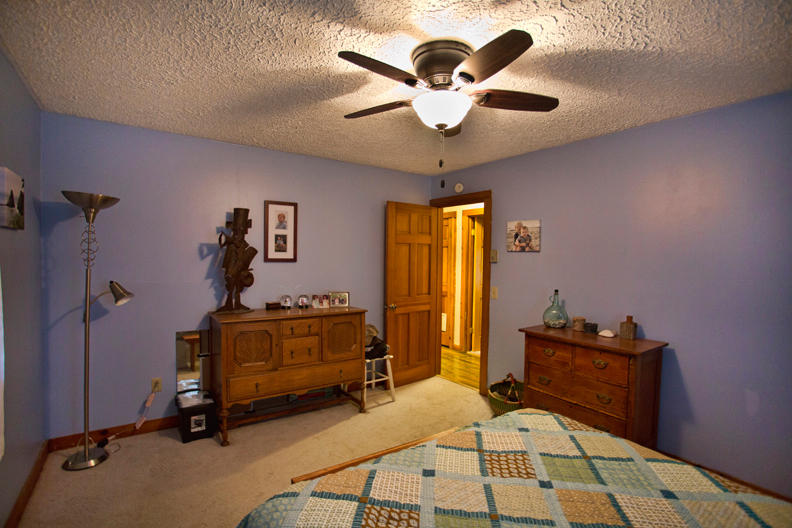 3261 North Fork Road Elliston, VA 24087 - Photo 20 of 39 NorthFork026