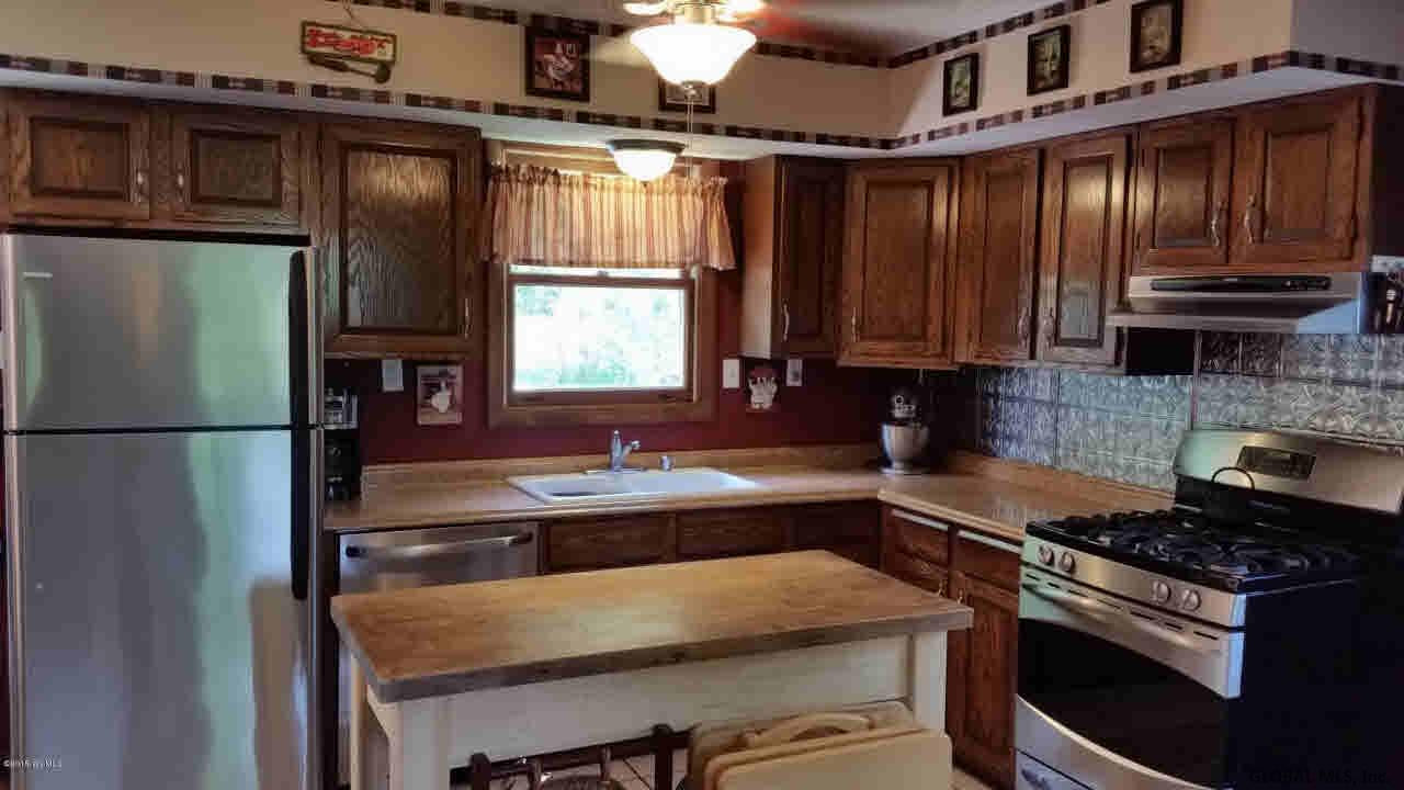 441 Rabbit College Road Petersburgh, NY 12138 - Photo 8 of 27 Photo 8