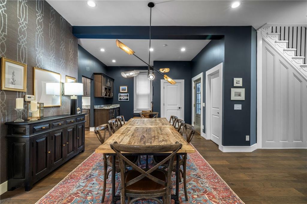 407 Hulton Road Oakmont, PA 15139 - Photo 16 of 50