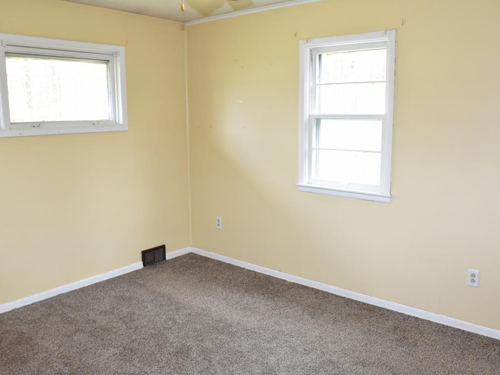 6 Wood Street Sandy Lake, PA 16145 - Photo 15 of 23