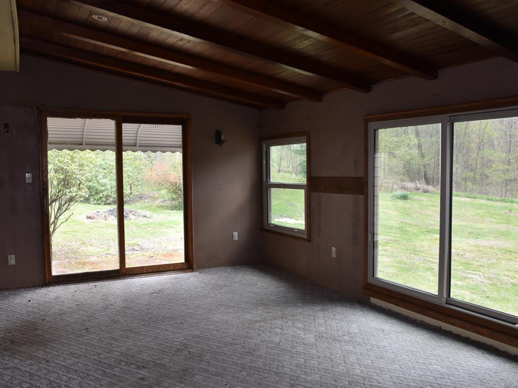 6 Wood Street Sandy Lake, PA 16145 - Photo 19 of 23