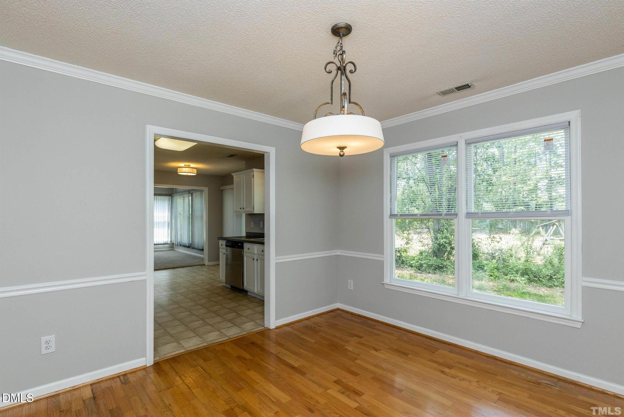 112 Kronos Lane Cary, NC 27513 - Photo 6 of 28 112-kronos-ln-cary-nc-5