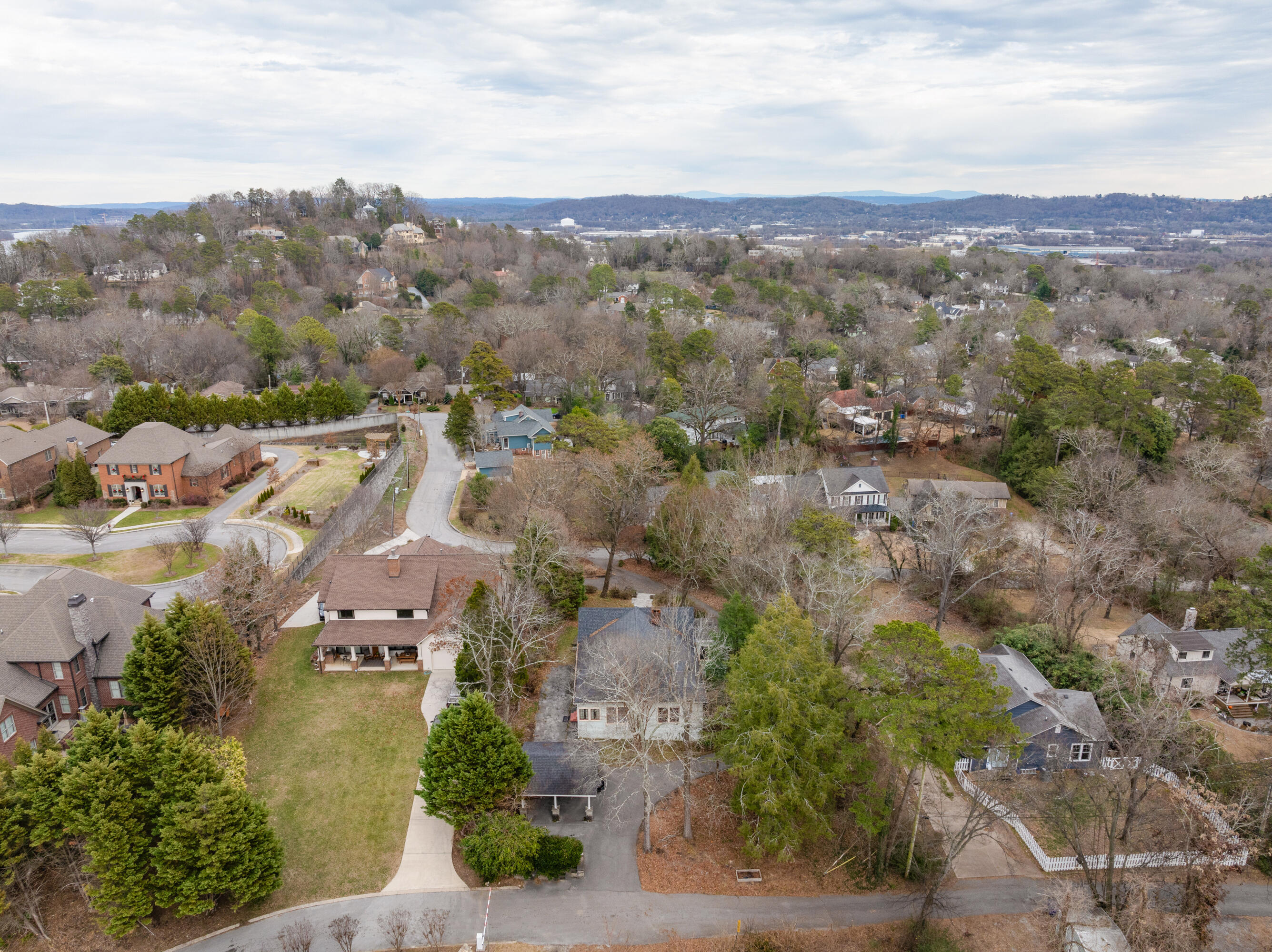 900 Avon Place Chattanooga, TN 37405 - Photo 39 of 51 15 - 900 Avalon - Aerials