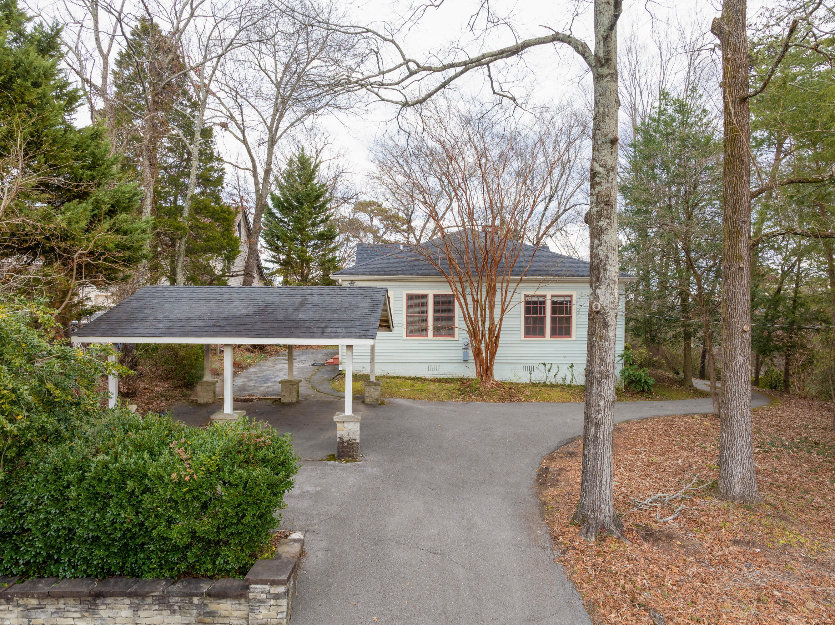 900 Avon Place Chattanooga, TN 37405 - Photo 4 of 51 12 - 900 Avalon - Aerials