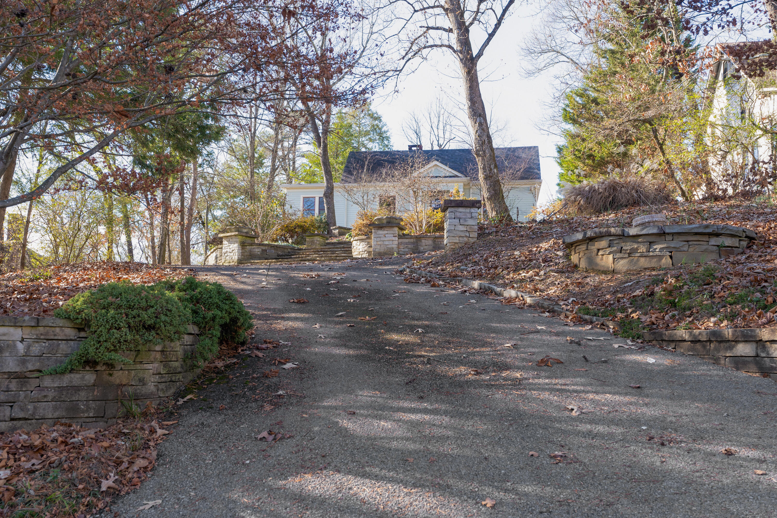 900 Avon Place Chattanooga, TN 37405 - Photo 47 of 51 24 - 900 Avalon - Exteriors