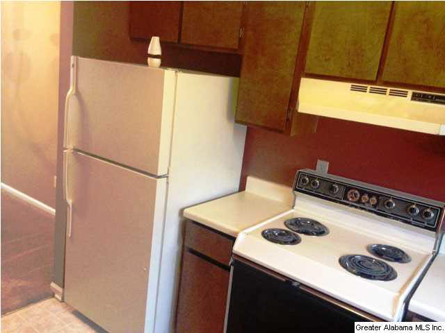 3914 Watermelon Road, Unit 400B Northport, AL 35473 - Photo 6 of 12