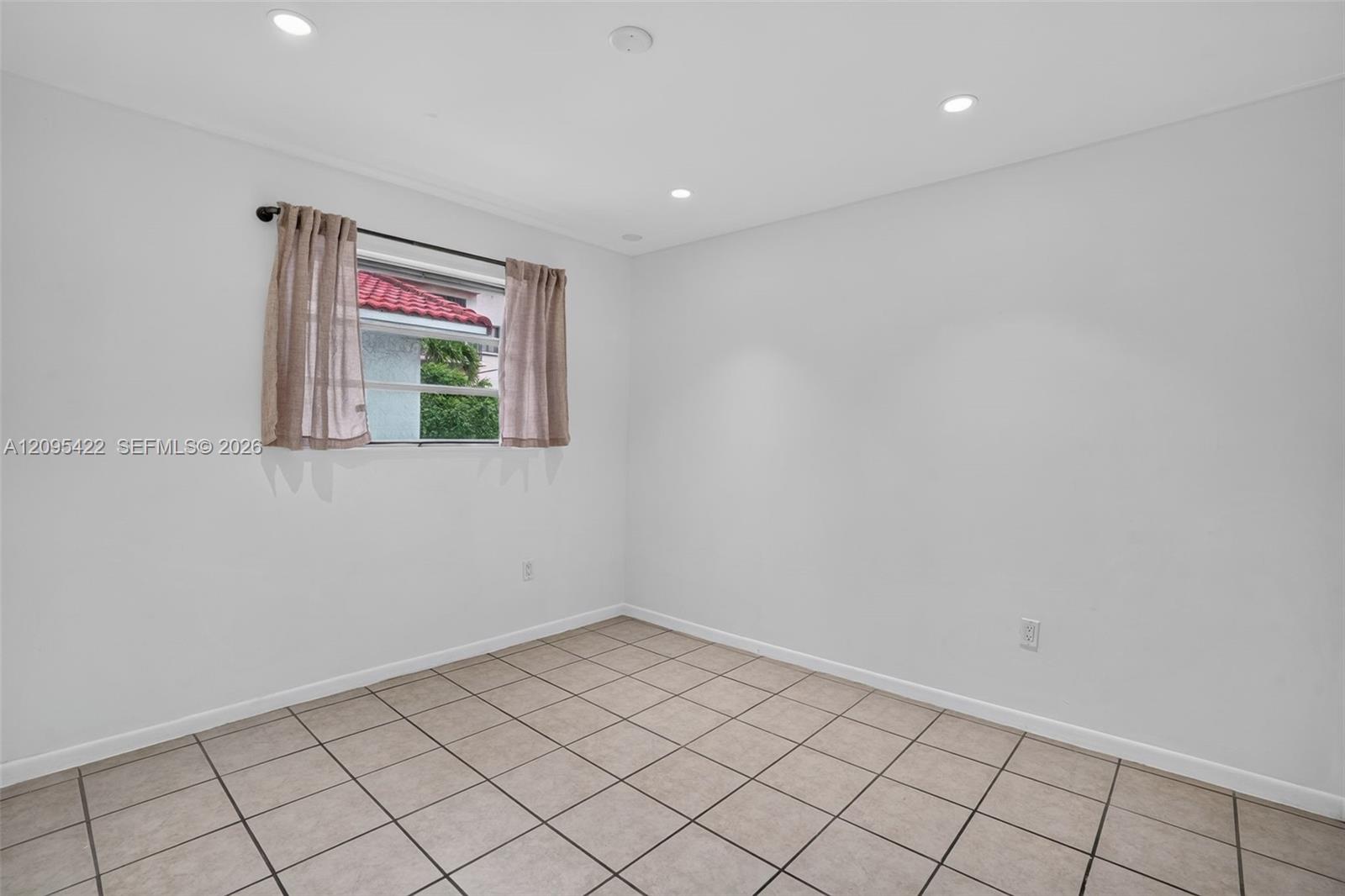 8825 Harding Avenue Surfside, FL 33154 - Photo 36 of 66 Gallery Image 36