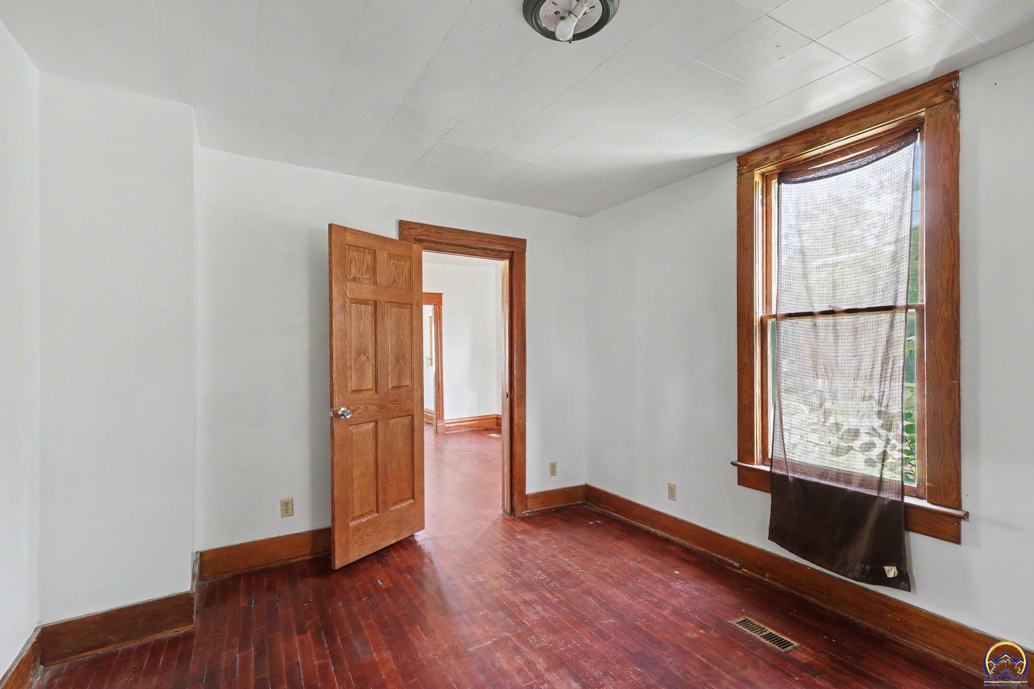 1500 Southwest Tyler Street Topeka, KS 66612 - Photo 18 of 21