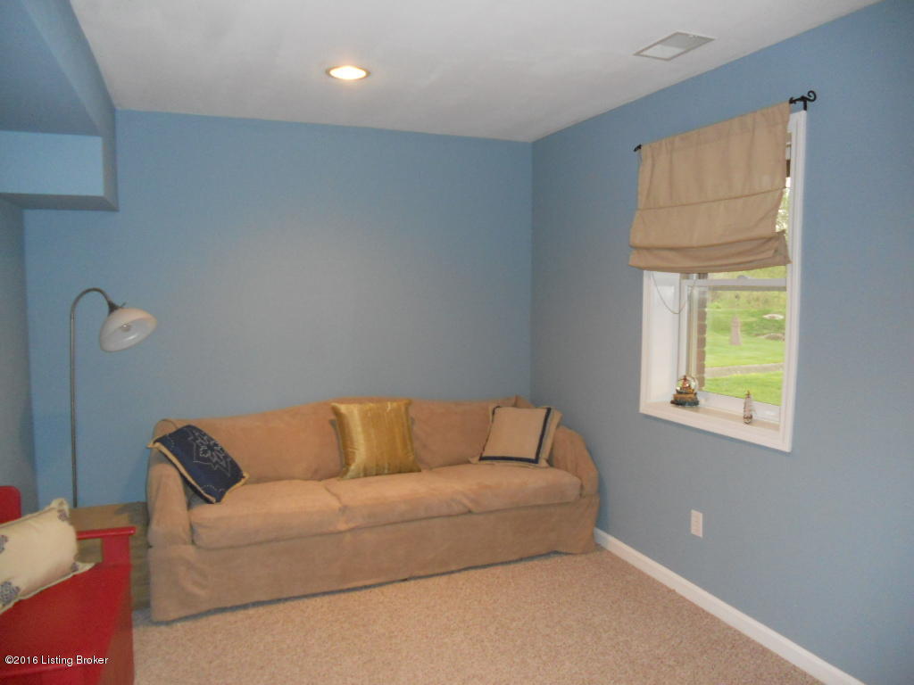 14012 Spring Mill Road Louisville, KY 40245 - Photo 26 of 35 DSCN5417