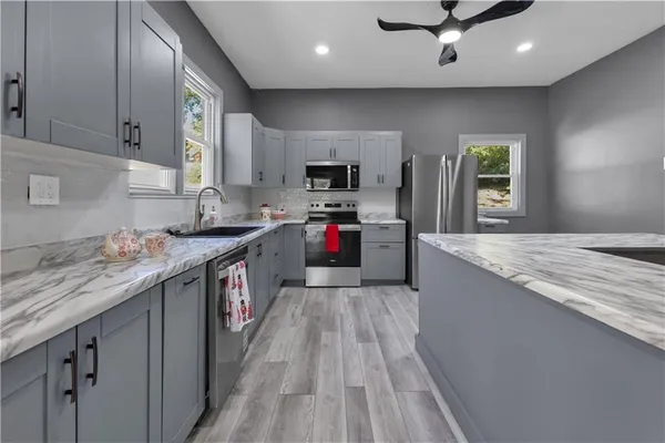 $210,000 | 1809 Pacific Street, St. Joseph, MO 64503