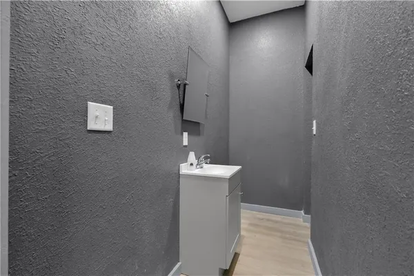 $210,000 | 1809 Pacific Street, St. Joseph, MO 64503