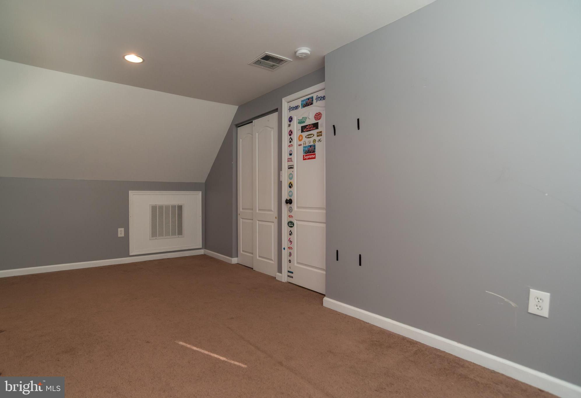 32 Cloister Road Levittown, PA 19057 - Photo 24 of 29 Gallery Image 24