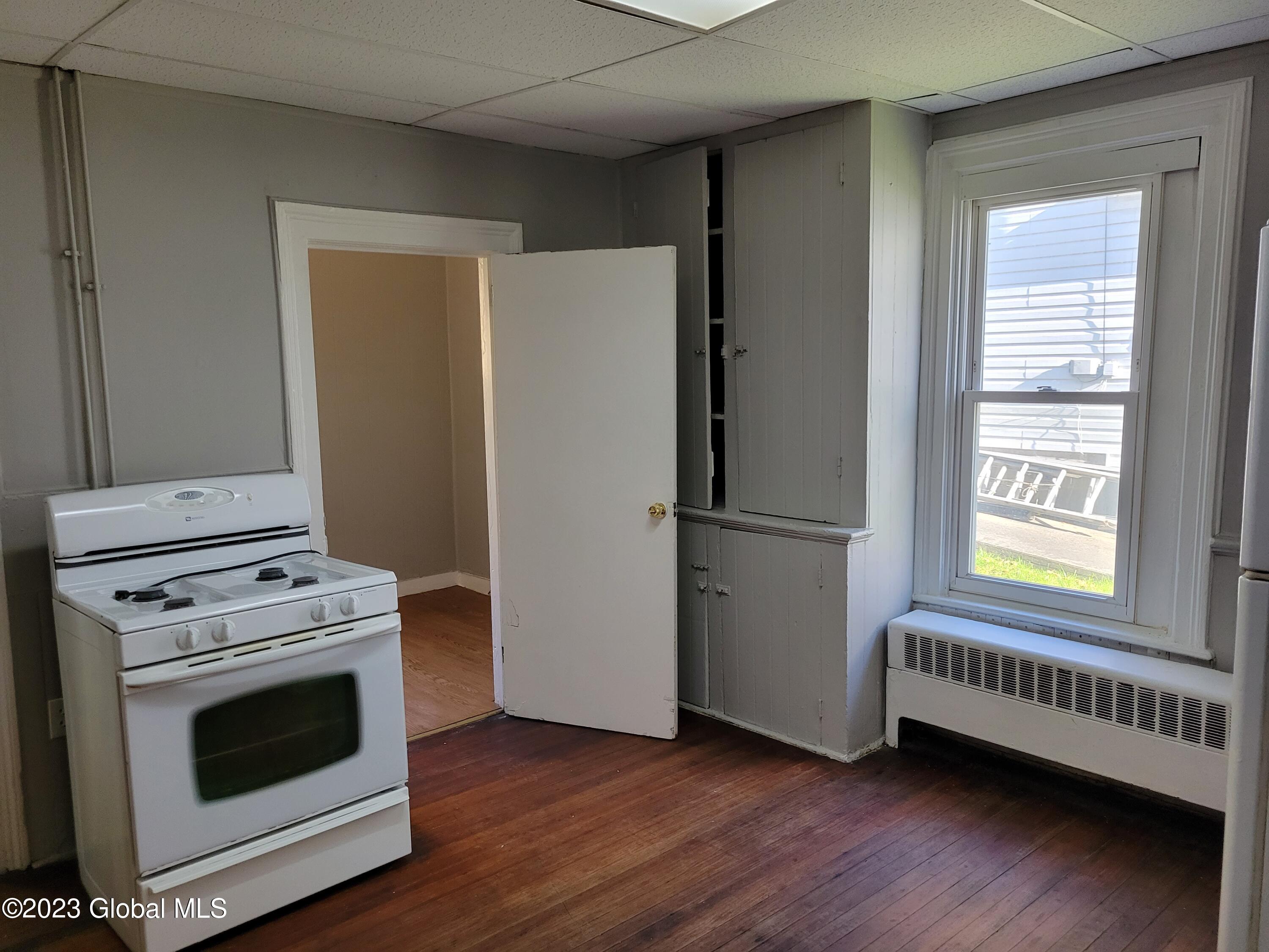 43 Partition Street Rensselaer, NY 12144 - Photo 13 of 22 Kit stove 1st fl