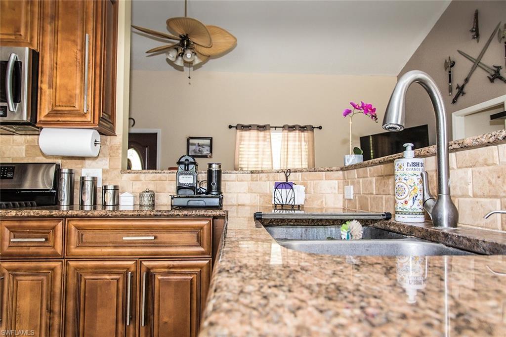 403 Castle Road Naples, FL 34119 - Photo 27 of 30 Gallery Image 27