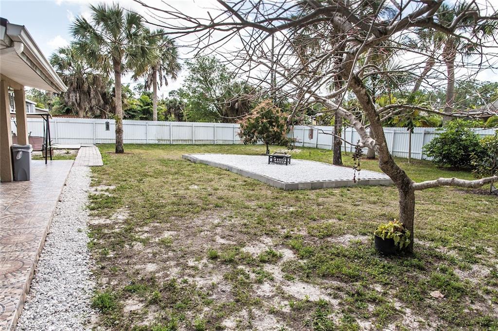 403 Castle Road Naples, FL 34119 - Photo 10 of 30 Gallery Image 10