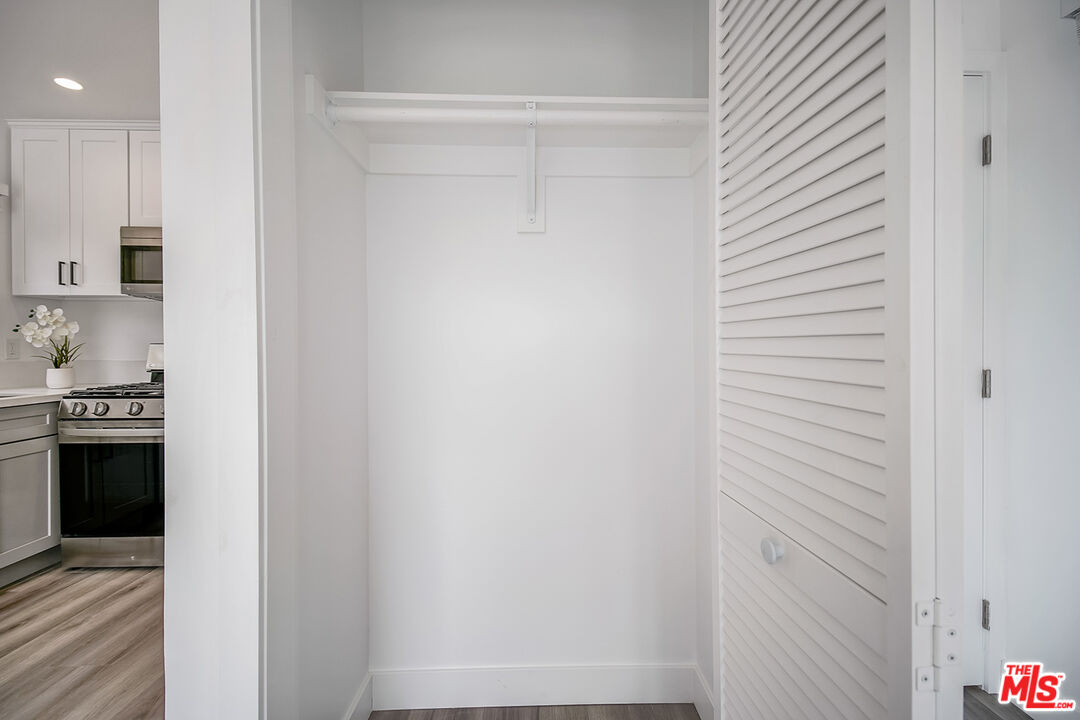 1217 9th Street, Unit 1 Santa Monica, CA 90401 - Photo 15 of 21 a view of kitchen and utility room