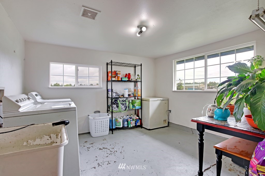 9210 183rd Avenue Southwest Rochester, WA 98579 - Photo 26 of 37 Gallery Image 26