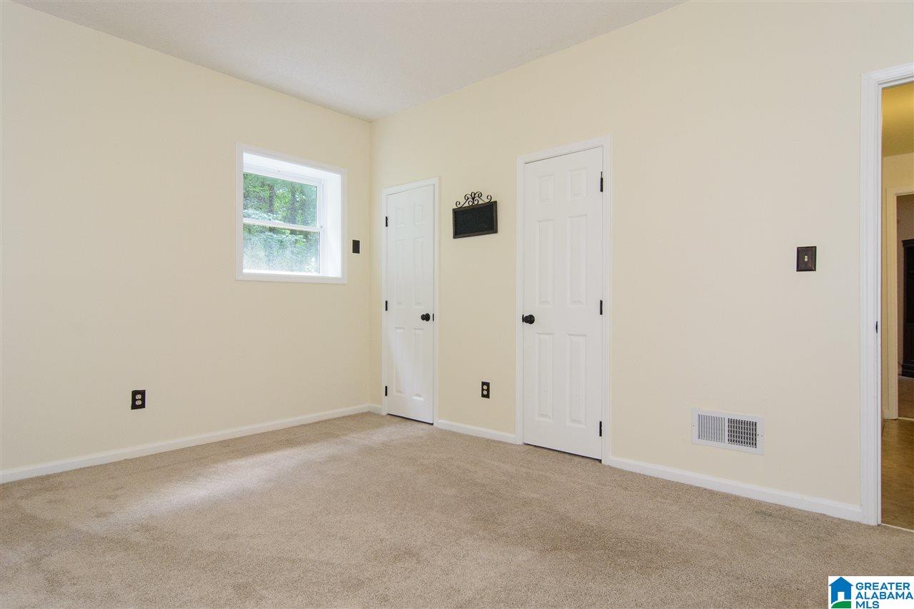 3759 Brookwood Road Birmingham, AL 35223 - Photo 30 of 36