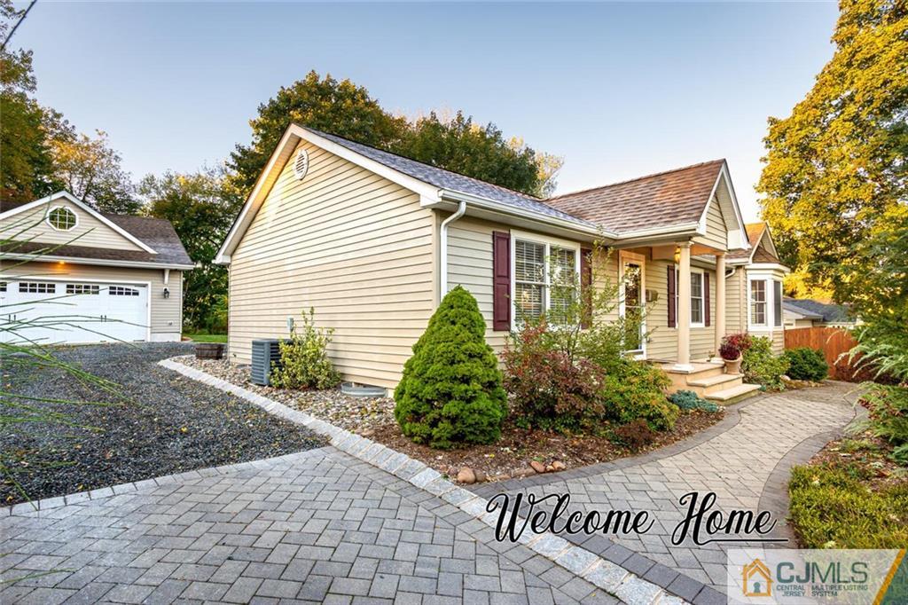 635 New Durham Road Metuchen, NJ 08840 - Photo 1 of 45 Gallery Image 1