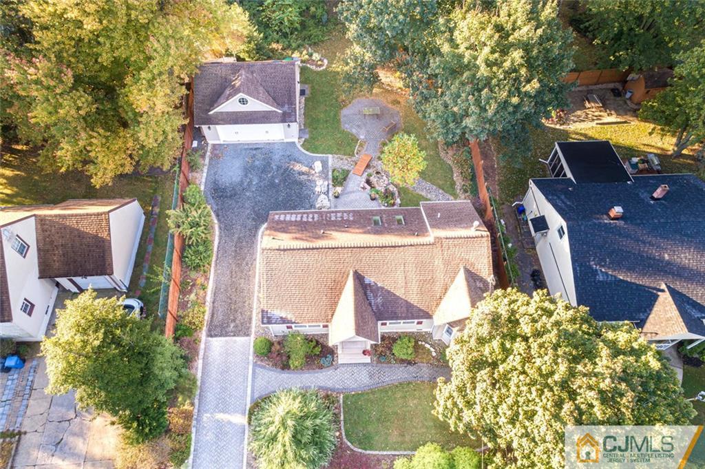 635 New Durham Road Metuchen, NJ 08840 - Photo 2 of 45 Gallery Image 2