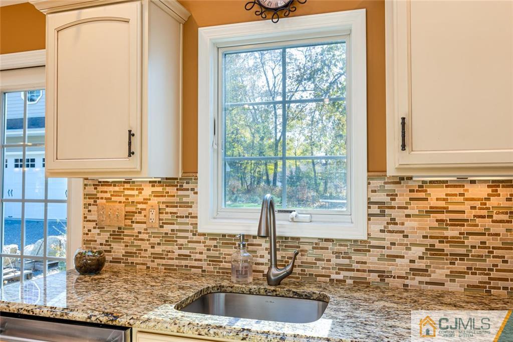 635 New Durham Road Metuchen, NJ 08840 - Photo 15 of 45 Gallery Image 15