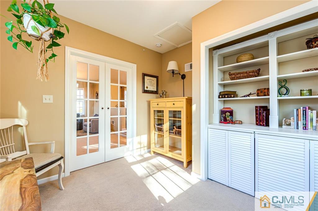 635 New Durham Road Metuchen, NJ 08840 - Photo 23 of 45 Gallery Image 23