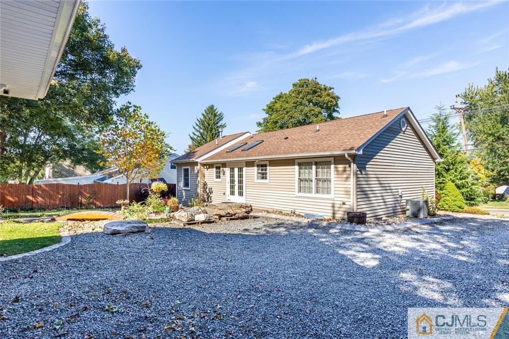 635 New Durham Road Metuchen, NJ 08840 - Photo 39 of 45 Gallery Image 39