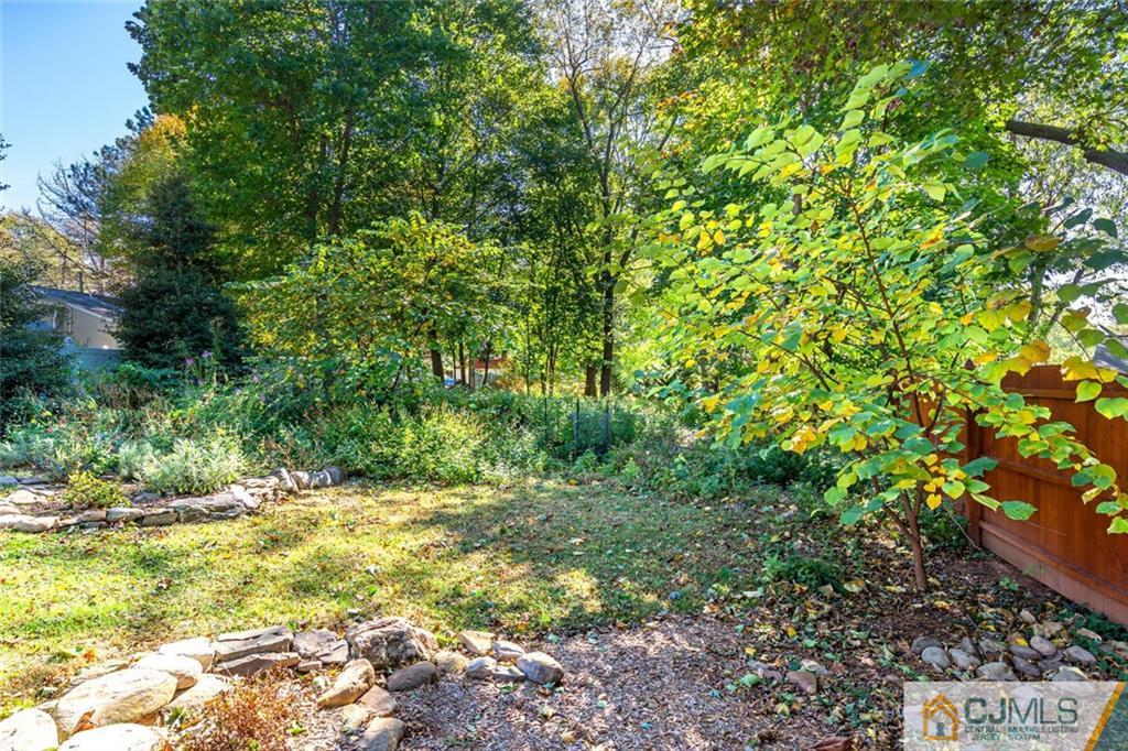 635 New Durham Road Metuchen, NJ 08840 - Photo 45 of 45 Gallery Image 45