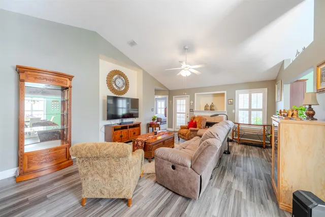 $329,900 | 8432 Ivy Brook Lane, Tallahassee, FL 32312