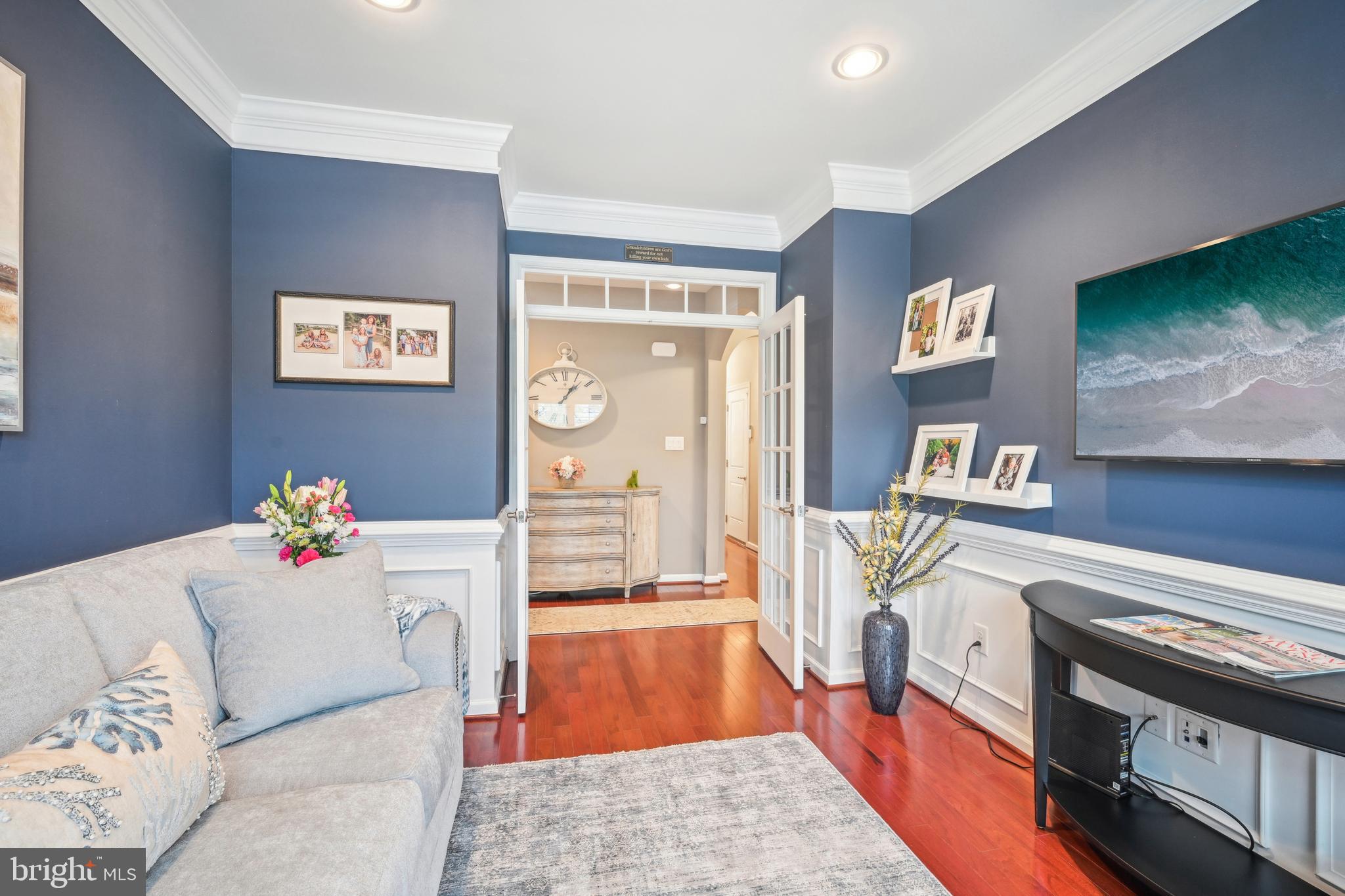 17 Alcott Way Marlton, NJ 08053 - Photo 22 of 43 a living room with furniture and a flat screen tv