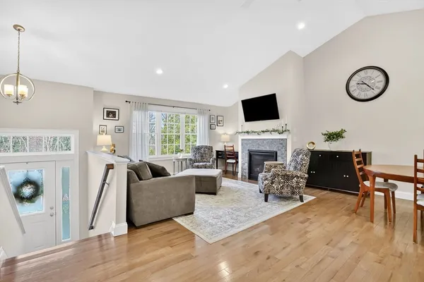 $524,900 | 301 Podunk Road, East Brookfield, MA 01515