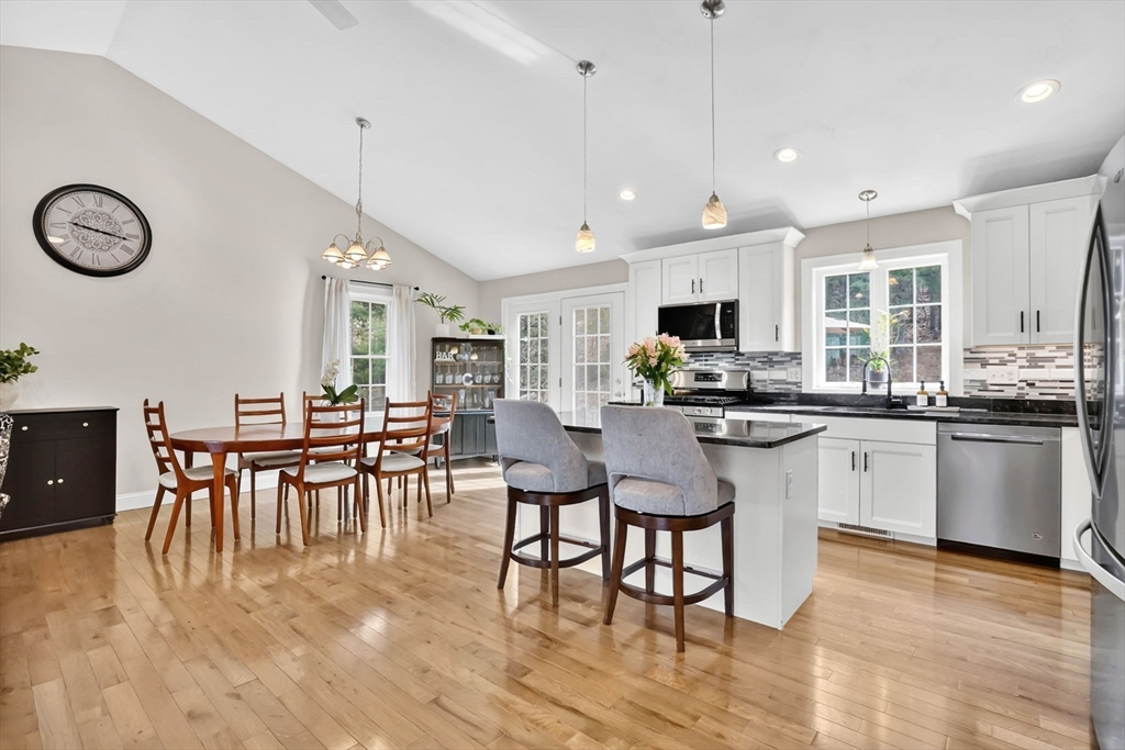 301 Podunk Road East Brookfield, MA 01515 - Photo 4 of 35