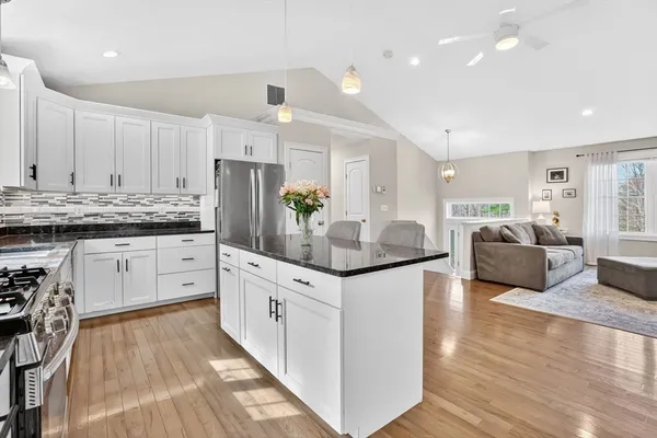 $524,900 | 301 Podunk Road, East Brookfield, MA 01515