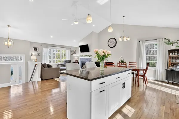 $524,900 | 301 Podunk Road, East Brookfield, MA 01515