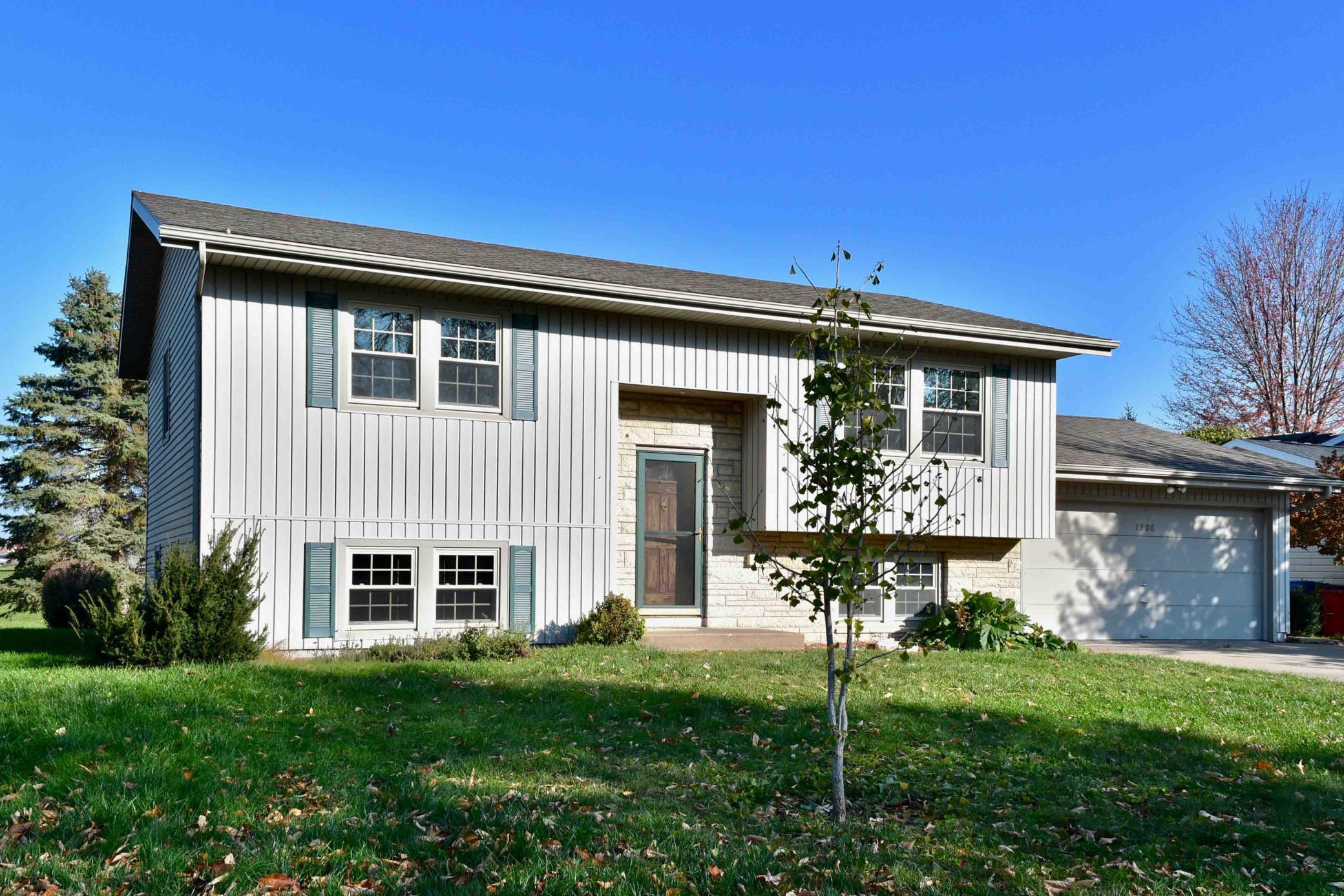 1306 Crocus Circle Winona, MN 55987 - Photo 1 of 1 Gallery Image 1