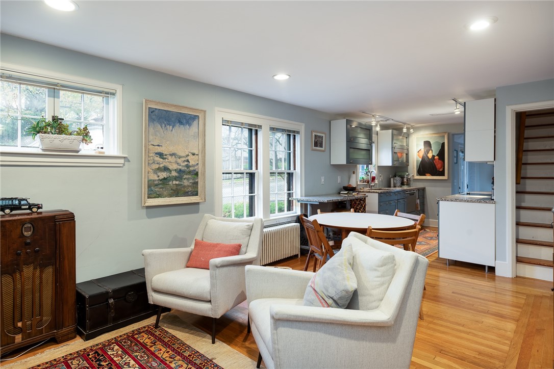 80 Edgehill Road Providence, RI 02906 - Photo 21 of 31