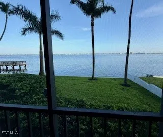 $299,900 | 1901 Clifford Street, Unit 104, Fort Myers, FL 33901
