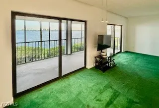 $299,900 | 1901 Clifford Street, Unit 104, Fort Myers, FL 33901