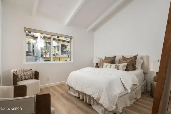 $749,000 | 864 Highland Drive, Unit 6, Santa Barbara, CA 93109