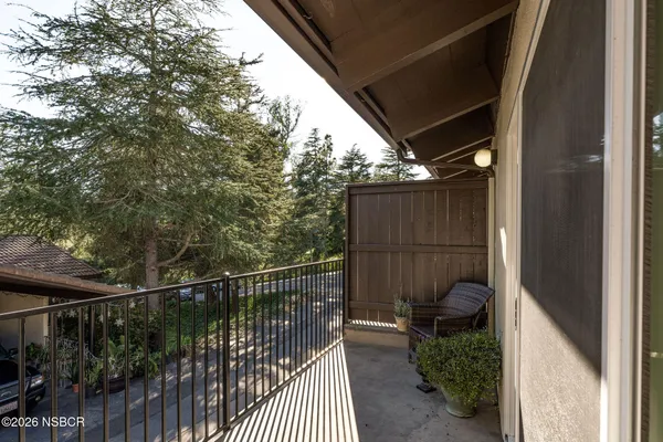 $749,000 | 864 Highland Drive, Unit 6, Santa Barbara, CA 93109