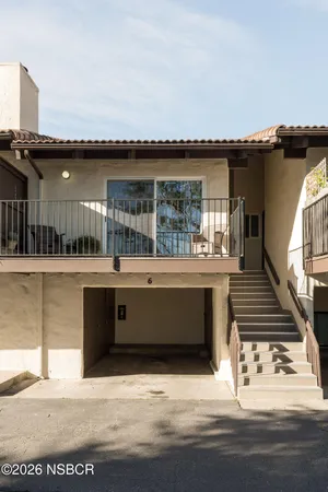 $749,000 | 864 Highland Drive, Unit 6, Santa Barbara, CA 93109