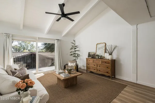 $749,000 | 864 Highland Drive, Unit 6, Santa Barbara, CA 93109