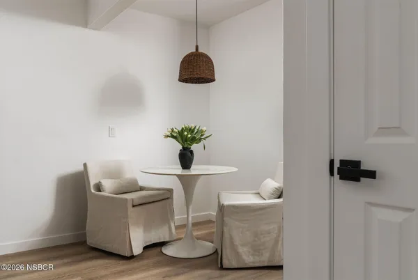 $749,000 | 864 Highland Drive, Unit 6, Santa Barbara, CA 93109